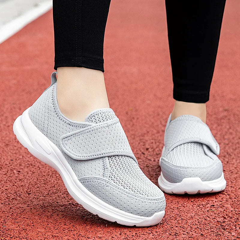 OrthoPro | Orthopädische Damen Slip-On Komfortschuhe – Leichte Unterstützung