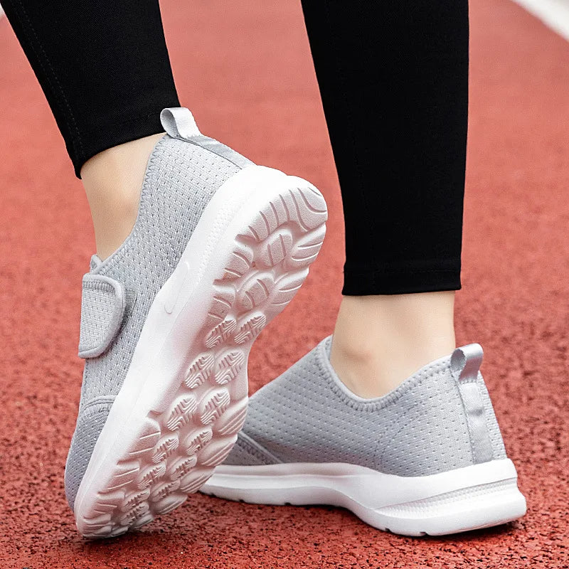 OrthoPro | Orthopädische Damen Slip-On Komfortschuhe – Leichte Unterstützung